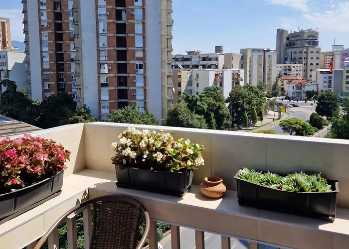 Niko-max Скоп'є